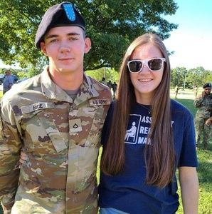 Meet your Posher, Barb